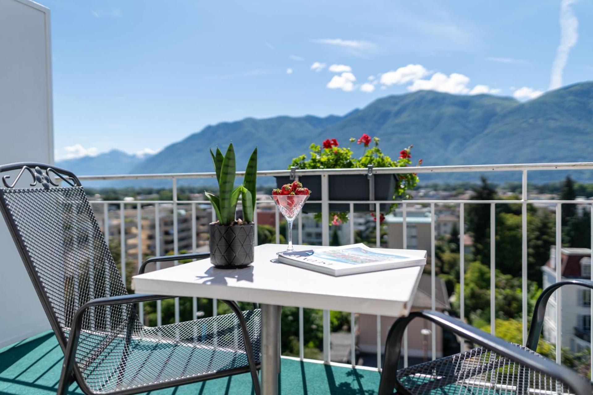 Economy Double Room Balcony Lake side