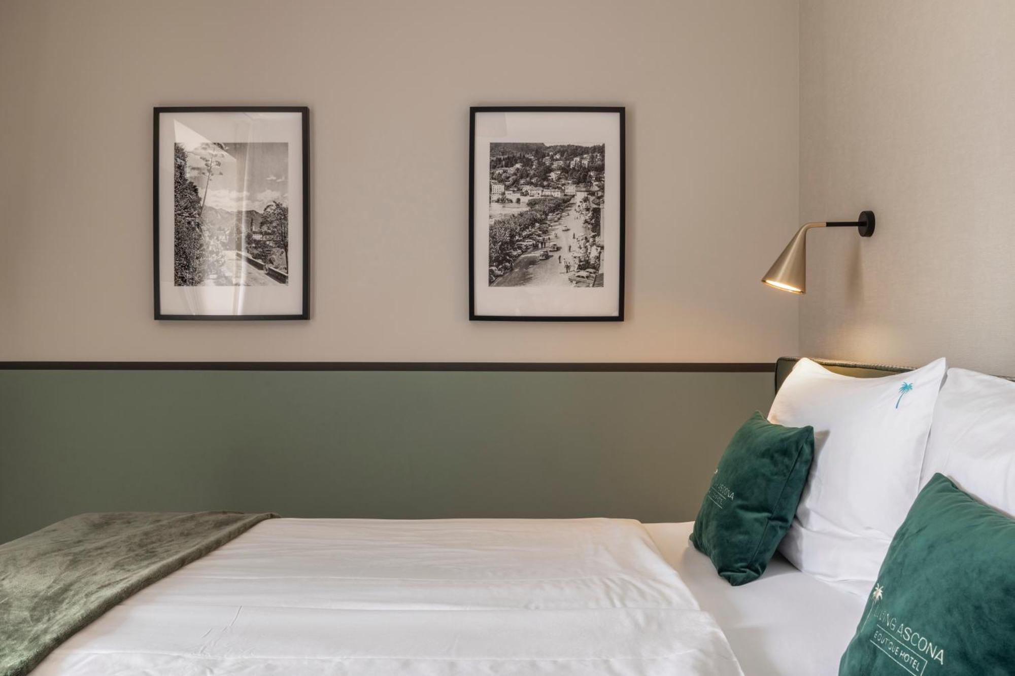 Superior Double Room Terrace Partial Lake View